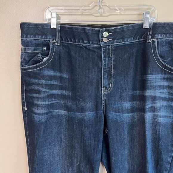 Lane Bryant size 24 regular skinny jeans - Picture 3 of 10